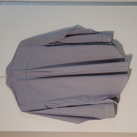 Classic blue and white striped blouse - Picture 5 of 5